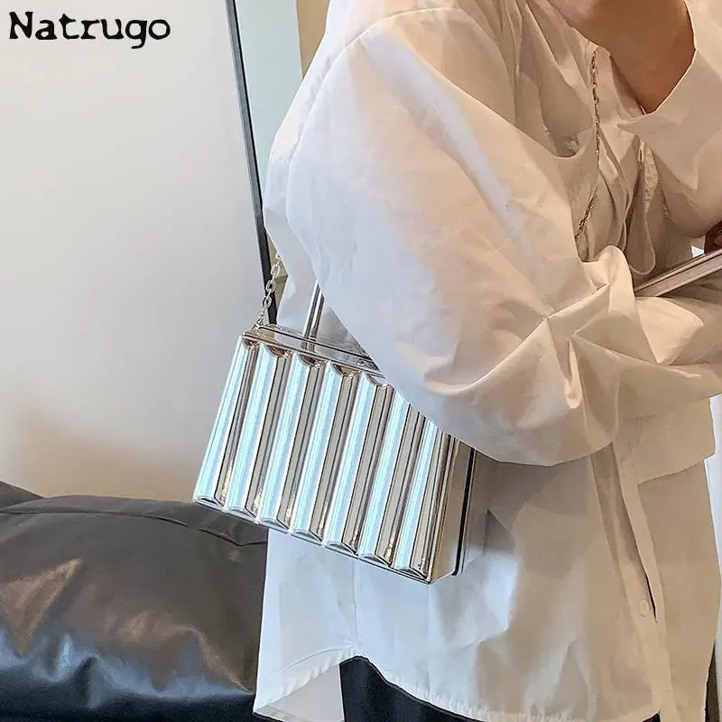 Bolso de acrílico para mujer, bolso de hombro con forma de caja plateada, bolso cruzado con cadena para mujer, bolso de noche de moda