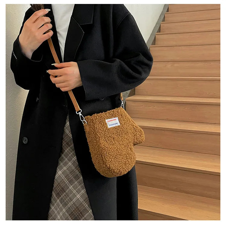 Bolso de hombro pequeño con forma de guante de moda, bolso de mano de felpa para mujer, bolso de diseñador de marca, lindo bolso cruzado para mujer, monedero, novedad de 2024