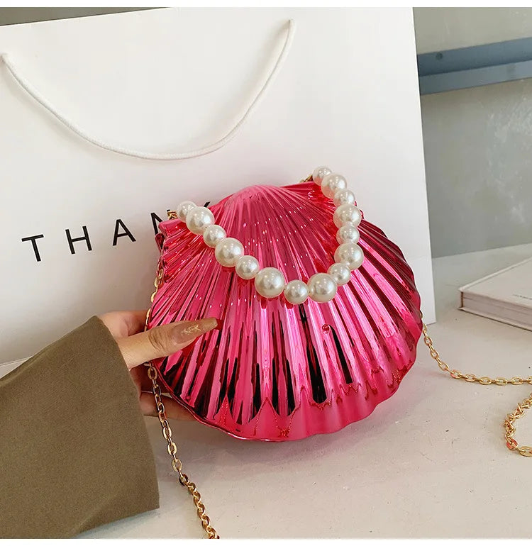 Evening Bags Shell Shape Women Clutch Bags 2023 New Wedding Bridal Handbag Pearl Beaded Fashion Shell Chain Party Bags