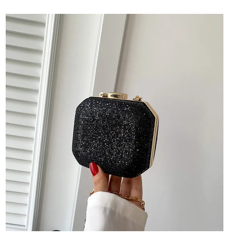 Mini bolso de noche para mujer, bolso de hombro retro con diamantes de imitación a la moda, bolso cruzado con cadena de color dorado, plateado y negro