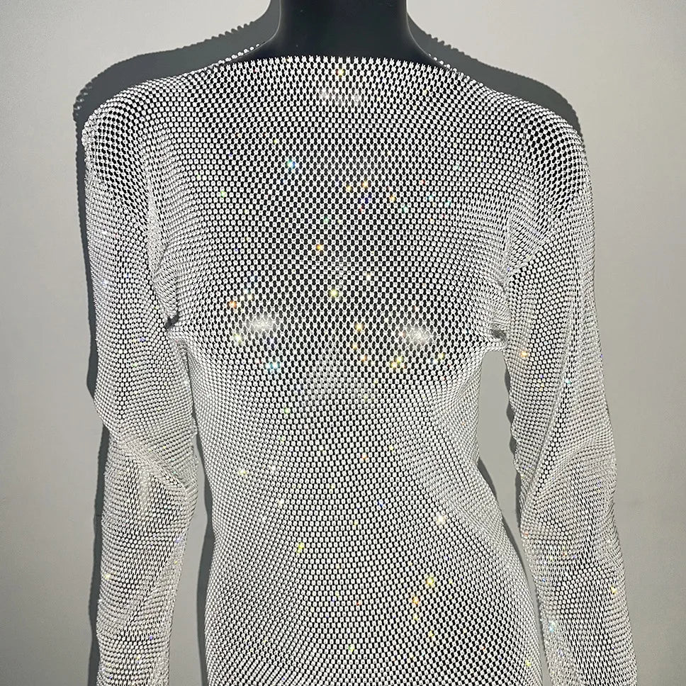 Robe en maille faite à la main avec strass et cristaux, manches longues, moulante, mini, ajourée, col rond, robes de soirée à paillettes pour femmes