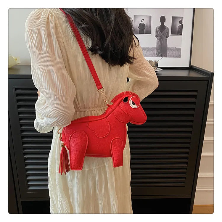 Lady Fashion High Quality Animal Horse Shape Shoulder Bag Cute PU Leather Tassel Crossbody Bag Female Handbags