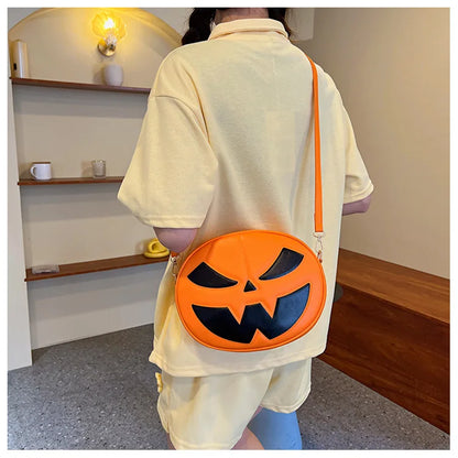 Bolso con forma de calabaza de Halloween 2023, nuevo bolso de hombro divertido con personalidad de dibujos animados a la moda, bolso cruzado pequeño redondo para mujer