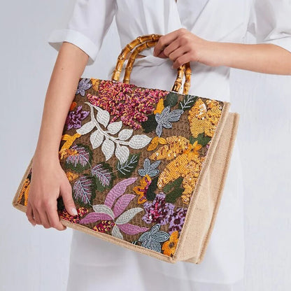 Bolsos de mano grandes con bordado de lentejuelas de moda, bolsos de mano con asa de bambú para mujer, bolsos de playa de verano con flores y paja, bolsos grandes para compras 2024