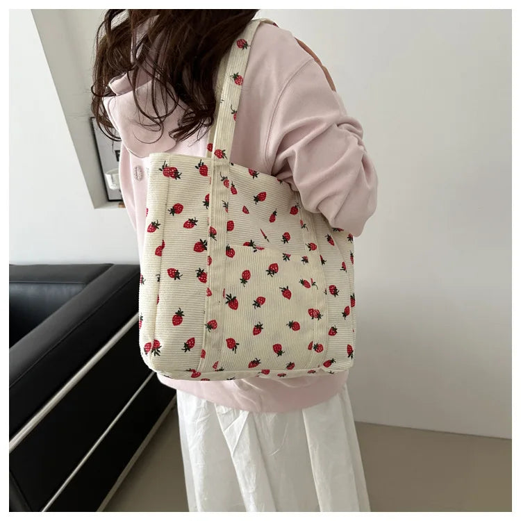 Sac fourre-tout décontracté à motif de fraises, grande capacité, sacs à bandoulière pour femmes, sacs à main chics et simples, grand sac de courses en nylon, sacs à main pour étudiants