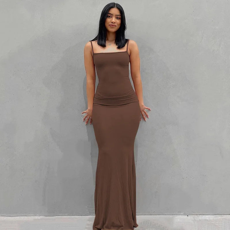 Robe longue en satin sans manches dos nu pour femme, tenue moulante élégante et sexy, tenue d'été pour fête d'anniversaire, club, 2023