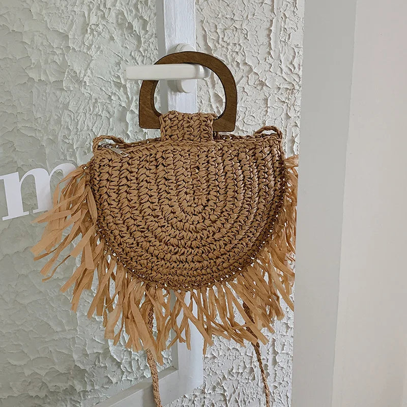 Casual Tassel Straw Women Handbags Wooden Handle Woven Shoulder Crossbody Bags Handmade Summer Beach Bag Small Tote Bali Purses