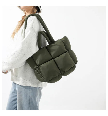 Bolso de mano acolchado suave y moderno para mujer, bandolera de nailon acolchada, bolso de mano de algodón cálido para invierno