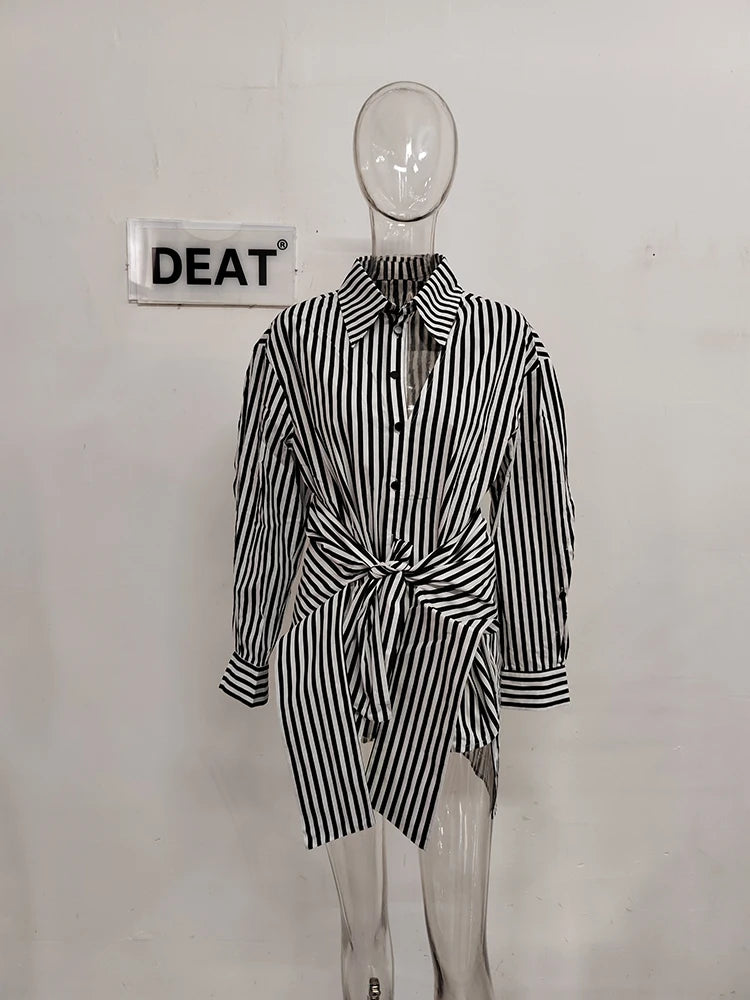 DEAT Fashion - Camisa de mujer con solapa, holgada, de un solo pecho, con mangas de color contrastante, blusa irregular con banda para el cuello, otoño 2024, nueva 7AB002