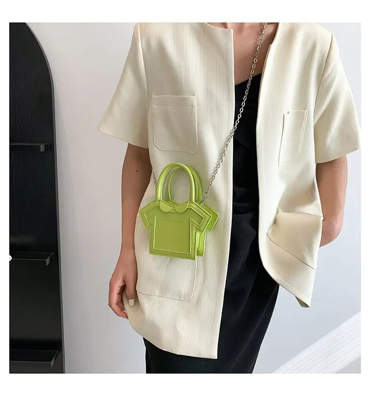 Bolso de hombro pequeño para mujer, bolso con forma de ropa para niñas, mini bolso cruzado con cadena estilo camiseta, bolso portátil de verano para teléfono