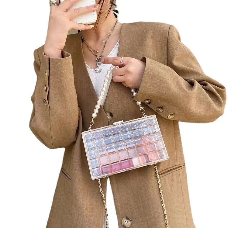 Bolsos de mano de noche con caja de acrílico transparente de moda para mujer, bolsos de mensajero de marca de lujo con cadena de perlas, bolsos y carteras para fiestas de bodas