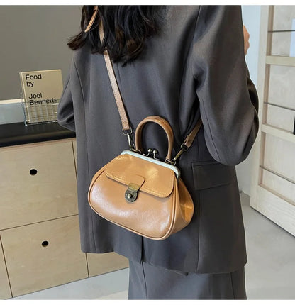 Bolso de mano con clip para mujer, bolso bandolera de cuero, bolso cruzado japonés, bolso con asa superior de color sólido, bolso de cena 2024 バッグ