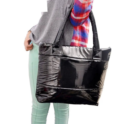 Sac à main pour femme 2024 Sac à main d'hiver Sacs en duvet de coton Sacs à bandoulière pour femmes Sacs à poignée supérieure Sac solide Sac seau Mode Totes Doux