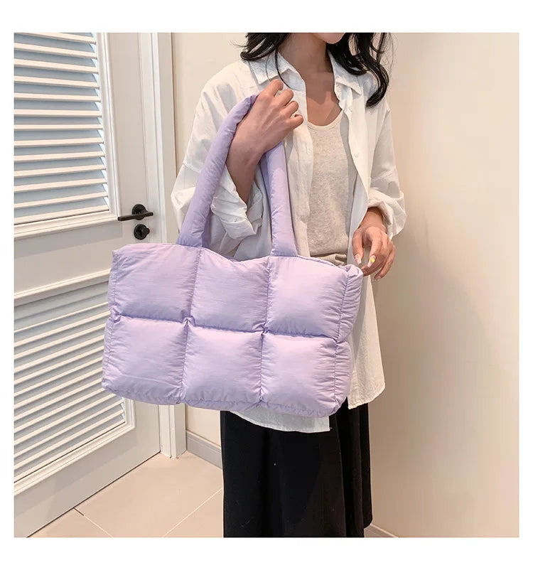 Fashion Large Capacity Padded Women Shoulder Bag Designer Quilted Lady Handbag Casual Nylon Soft Puffer Bag Big Tote Purse 2024