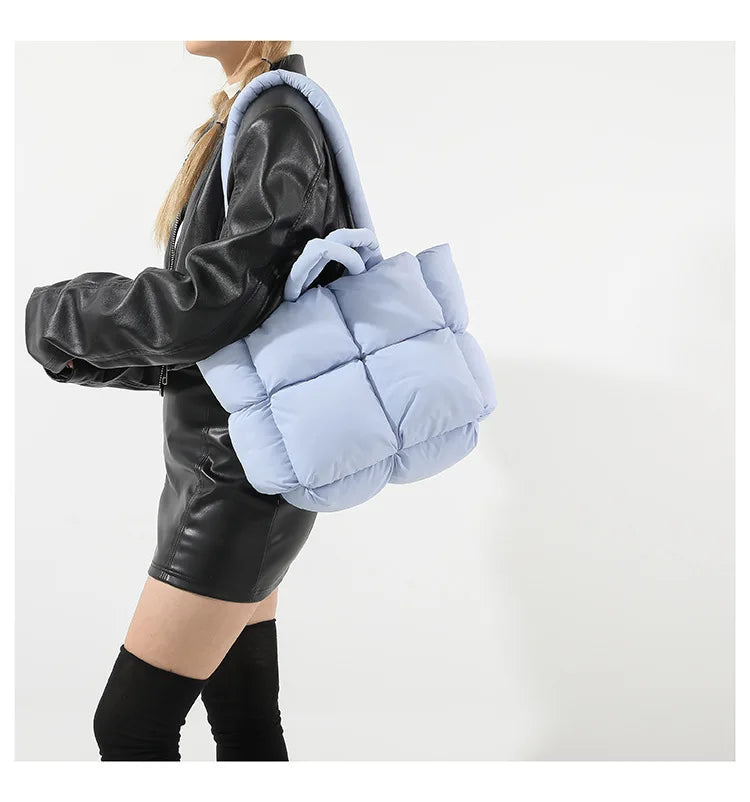 Bolso de mano acolchado suave y moderno para mujer, bandolera de nailon acolchada, bolso de mano de algodón cálido para invierno