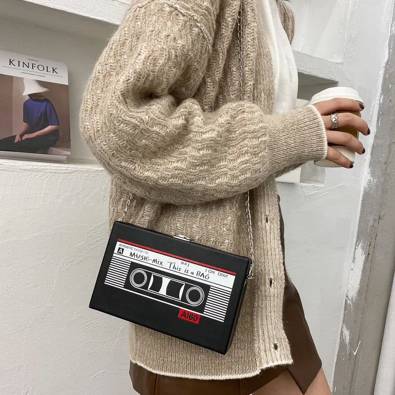 Bolso de hombro para mujer, nuevo bolso de mano con grabadora de cinta, bolso de mano para mujer, lindo y divertido bolso de mano de cuero PU con cadena, bolso de mano para el día a día para mujer