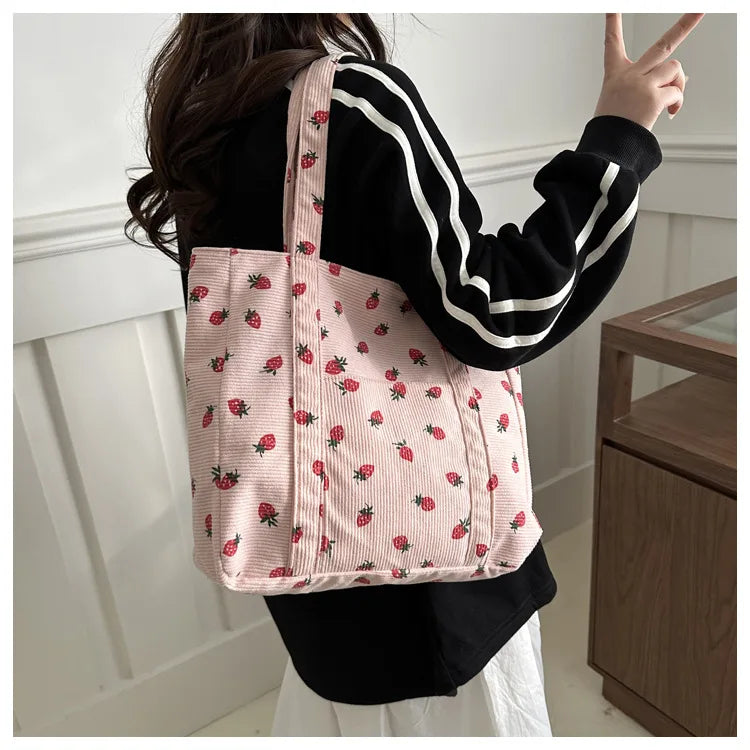 Sac fourre-tout décontracté à motif de fraises, grande capacité, sacs à bandoulière pour femmes, sacs à main chics et simples, grand sac de courses en nylon, sacs à main pour étudiants