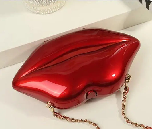 2017 Women Red Lips Clutch Bag High Quality Ladies Acrylic Chain Shoulder Bag Bolsa Evening Bag Lips Shape Purse