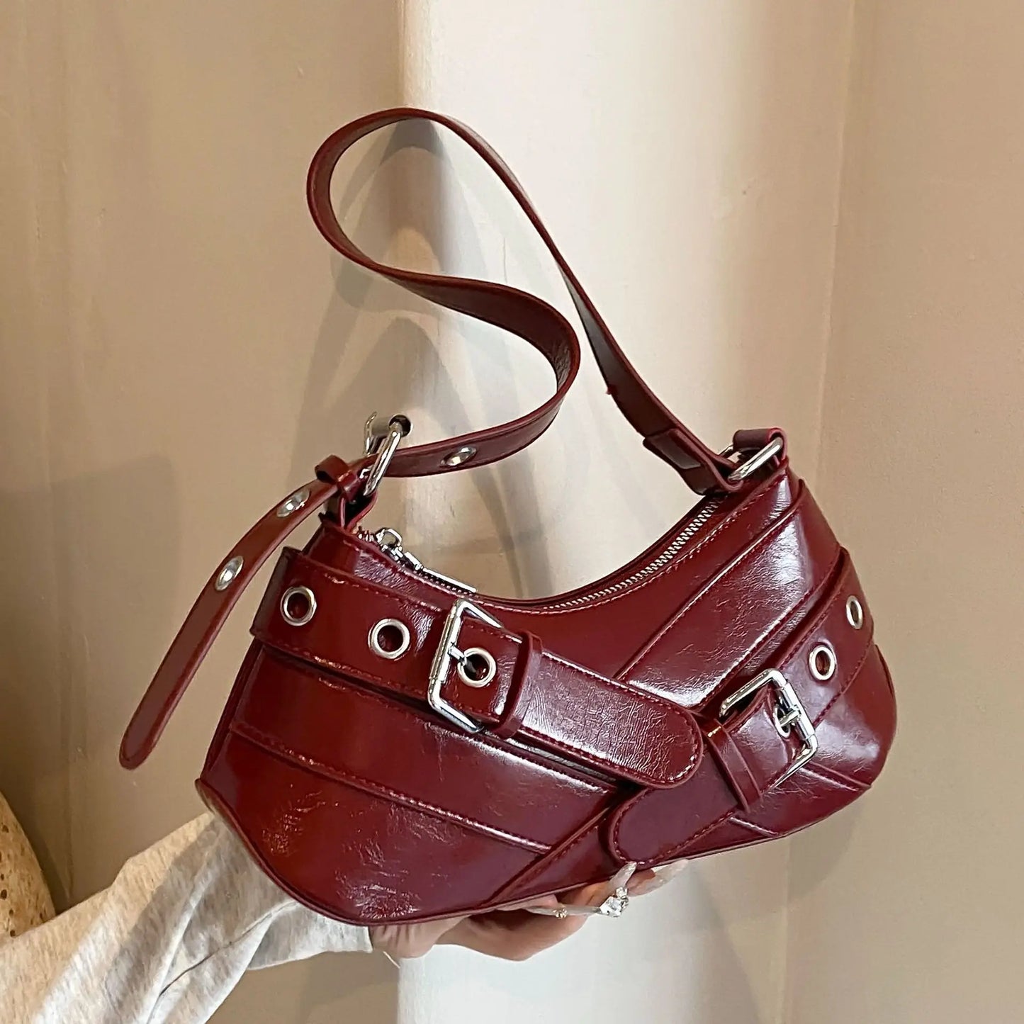 Cinturones vintage, bolsos de hombro para mujer, bolso de diseñador para debajo del brazo, bolso de motocicleta punk, bolsos de lujo de cuero sintético para mujer, monedero pequeño para mujer