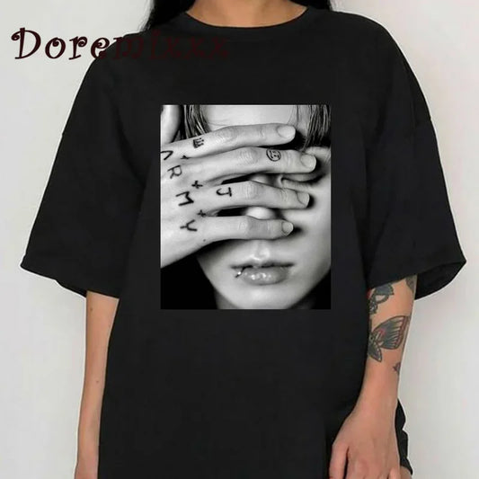 Camiseta vintage con gráfico de Jungkook, camisetas unisex de gran tamaño, camisetas góticas para hombre y mujer, ropa de calle de moda gótica estética Kpop