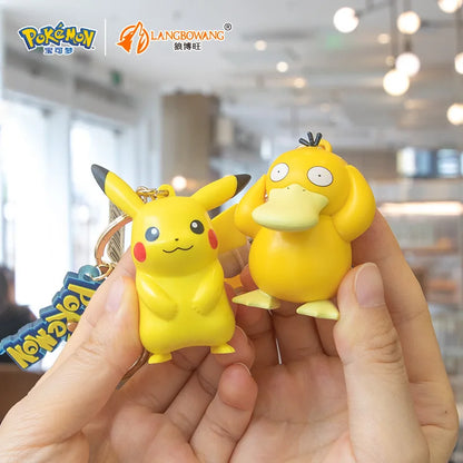 Figurines originales Pokémon Pikachu, porte-clés de dessin animé, pendentif, décorations d'anime Pokémon, modèle de jouets, poupées, cadeau d'anniversaire pour enfant