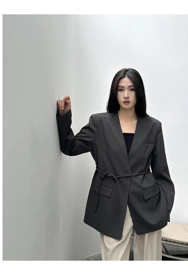 DEAT Fashion Women's V-neck Loose Single Button Lace Up Waist Long Sleeve Simple Back Slit Suit Jackets Spring 2024 New 7AB507H