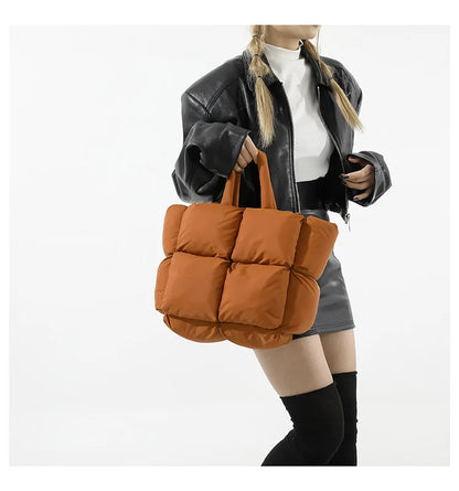 Bolso de mano acolchado suave y moderno para mujer, bandolera de nailon acolchada, bolso de mano de algodón cálido para invierno