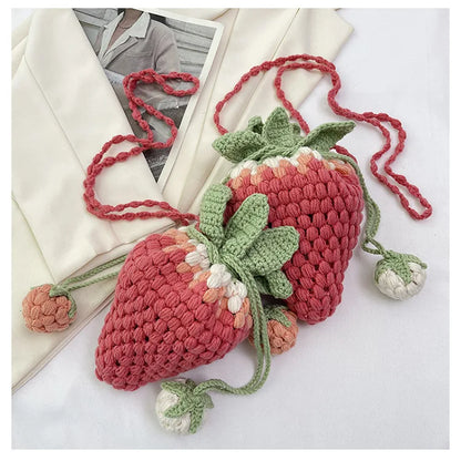 Lindo bolso pequeño de verano tejido con fresas, bolso bandolera pequeño tipo cubo para niñas