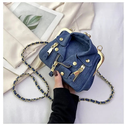 Bolso de hombro pequeño para mujer, bonito bolso cruzado con forma de ropa para niñas, bolso de cadena con remaches a la moda para niñas, bolso de mujer