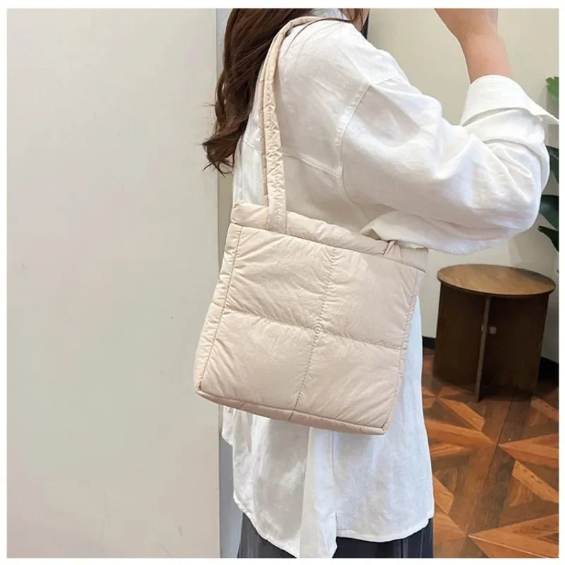 Bolsos de hombro acolchados de nailon informales para mujer, bolsos de mano para mujer, bolsos de mano sencillos y livianos, bolsos de compras de gran capacidad