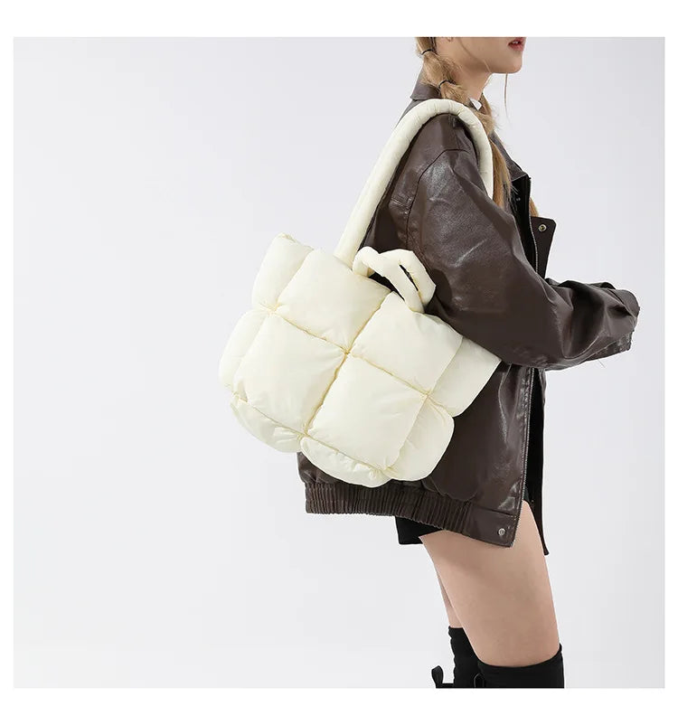 Bolso de mano acolchado suave y moderno para mujer, bandolera de nailon acolchada, bolso de mano de algodón cálido para invierno