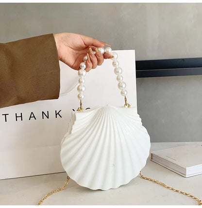 Evening Bags Shell Shape Women Clutch Bags 2023 New Wedding Bridal Handbag Pearl Beaded Fashion Shell Chain Party Bags