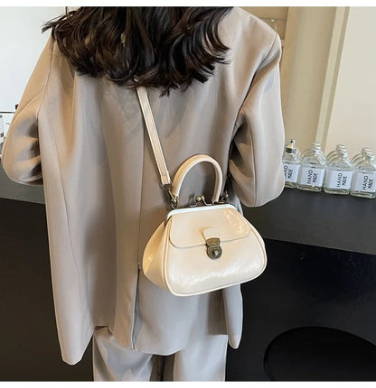 Bolso de mano con clip para mujer, bolso bandolera de cuero, bolso cruzado japonés, bolso con asa superior de color sólido, bolso de cena 2024 バッグ