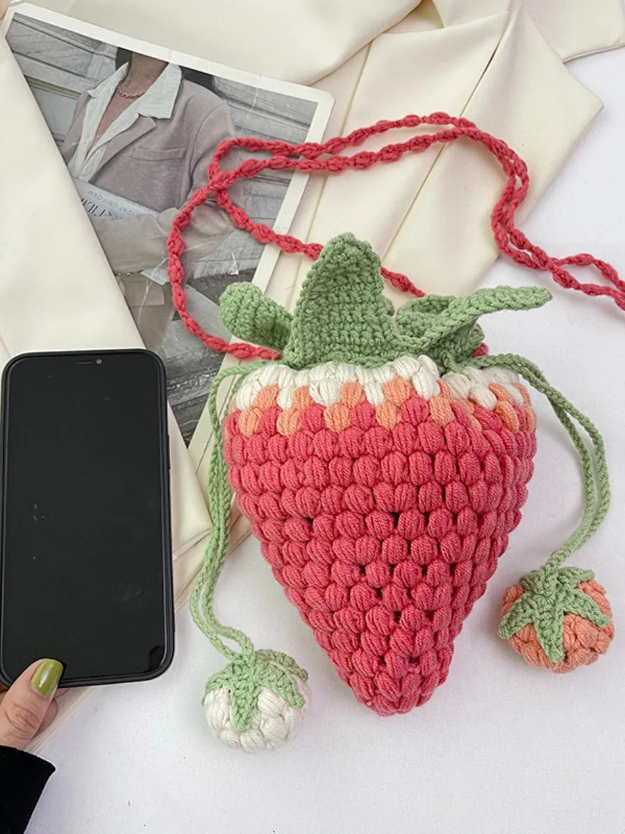 Lindo bolso pequeño de verano tejido con fresas, bolso bandolera pequeño tipo cubo para niñas