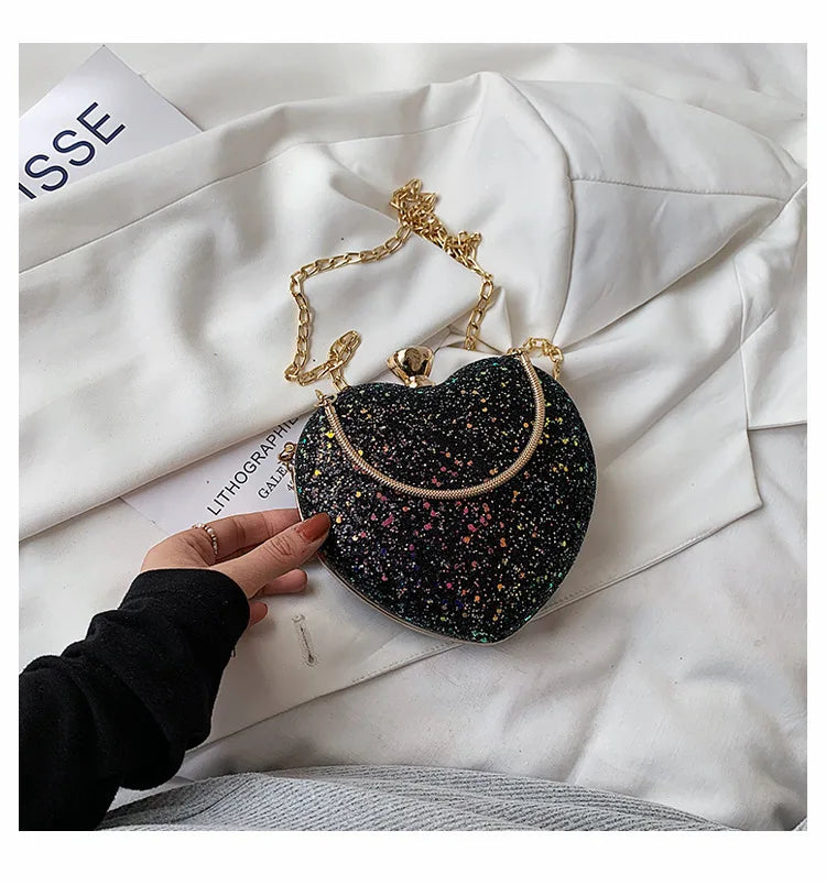 Pochette de soirée brillante en forme de cœur pour femme, sac à main de luxe à paillettes, mini sac à main de fête de mariage, sac à chaîne