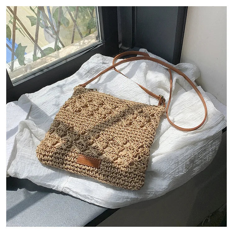 Sacs à bandoulière en paille décontractés pour femmes, sac à bandoulière tissé à la main, sac de plage d'été, petit fourre-tout simple, sacs à main Bali 2024