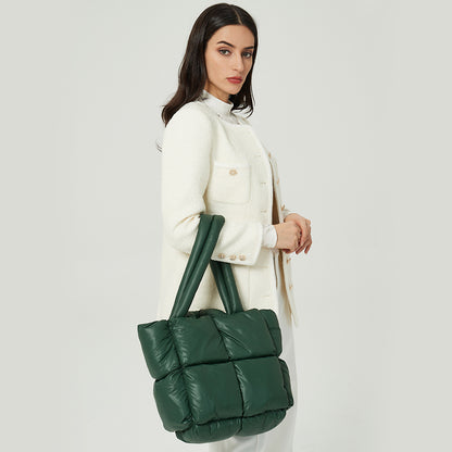 Sac fourre-tout souple de grande capacité pour femme avec coutures en duvet pour l'automne et l'hiver