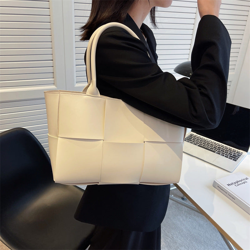 Sac messager à bandoulière tendance pour femme