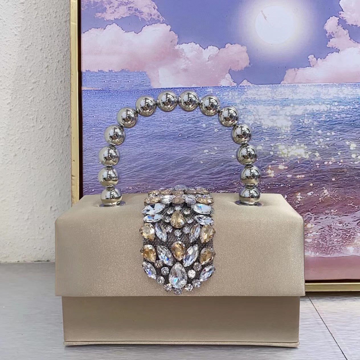 Petit sac carré français en strass brillants en soie diamant