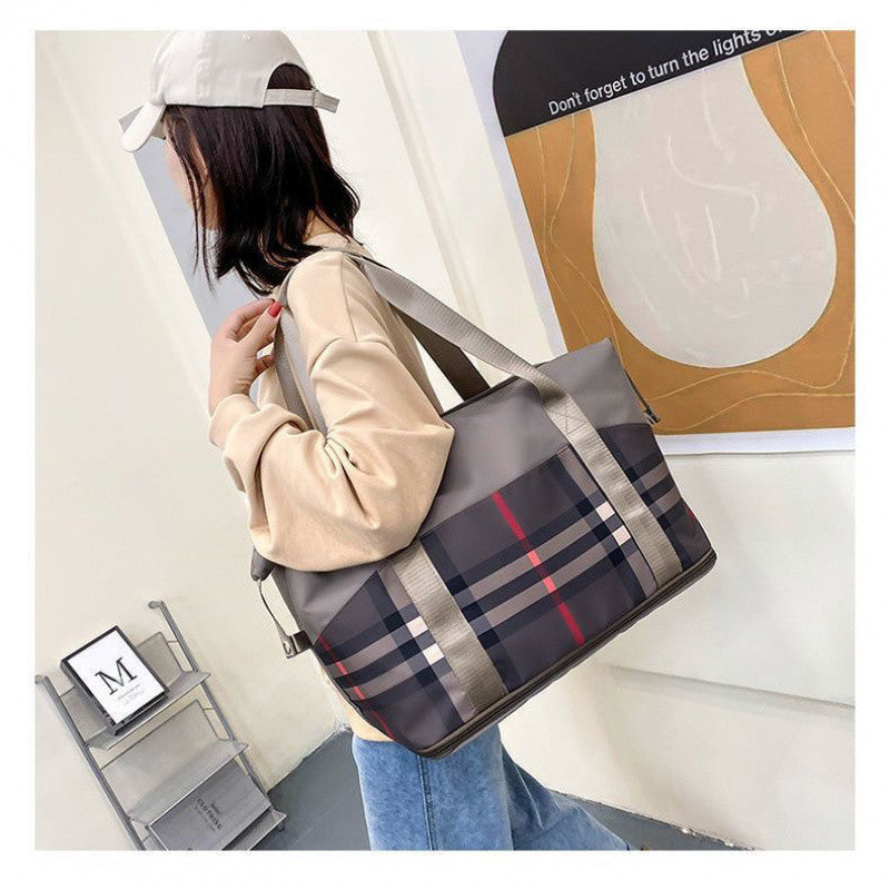 Travel Bag Large Capacity Wet And Dry Isolation Maternity Package Good-looking Handbag Lightweight And Wear-resistant Travel Outside