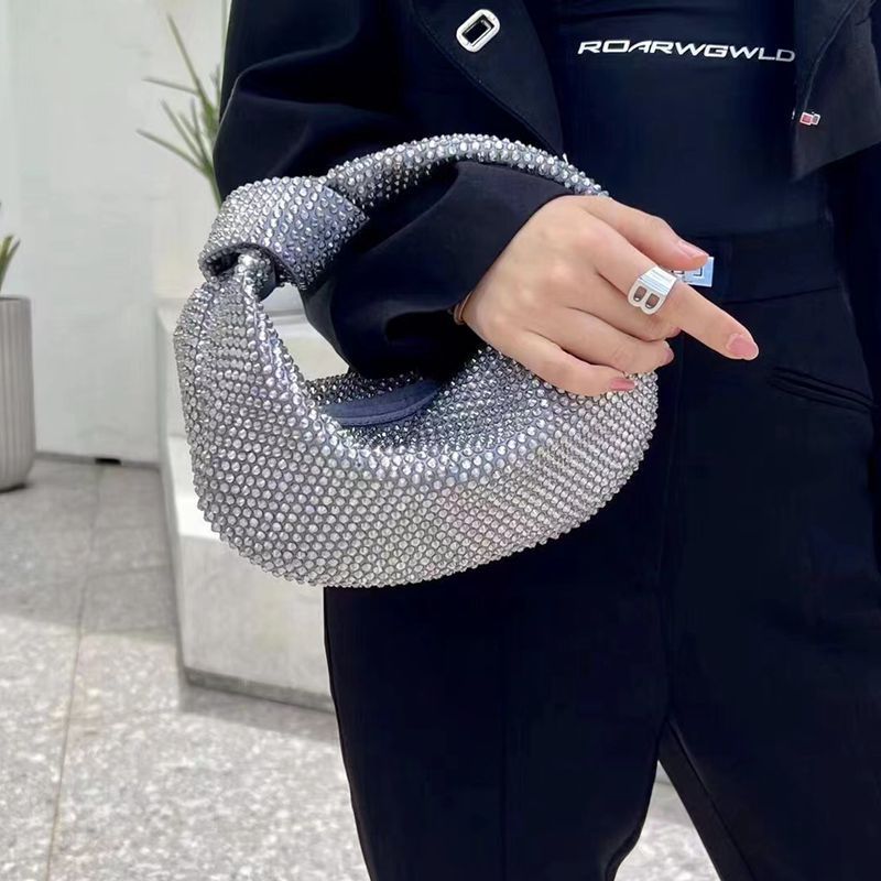 Sac à bandoulière noué sous les bras avec strass pour femme