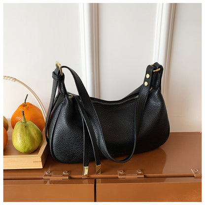 Simple Shoulder Messenger Minority Fashion Portable Dumpling Bag