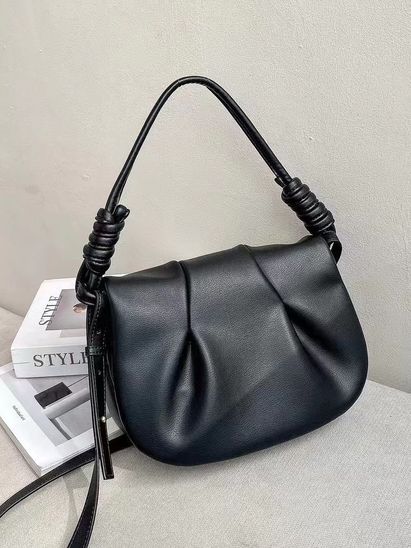 Petit sac bandoulière en cuir souple